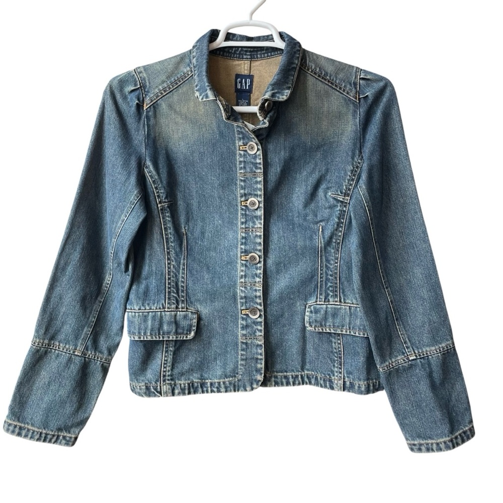 GAP Women's‎ Classic Blue Jean Jacket